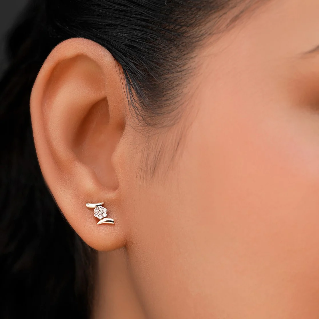 Classic Stud Gold Earrings with Lab-Grown Diamonds - Image 2