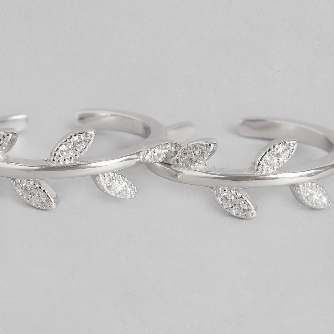 Classy CZ Leaf Rhodium Plated 925 Sterling Silver Toe Rings - Image 7