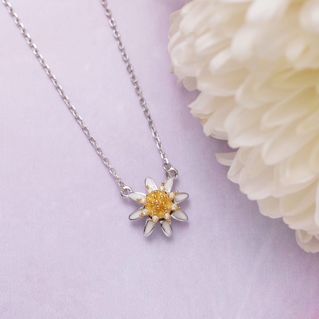 Daisy 925 Sterling Silver Necklace