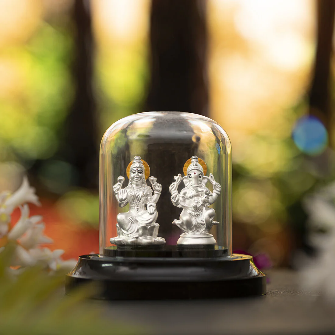 Divine Union 999 Silver Lakshmi & Ganesh Ji Idol - Image 3