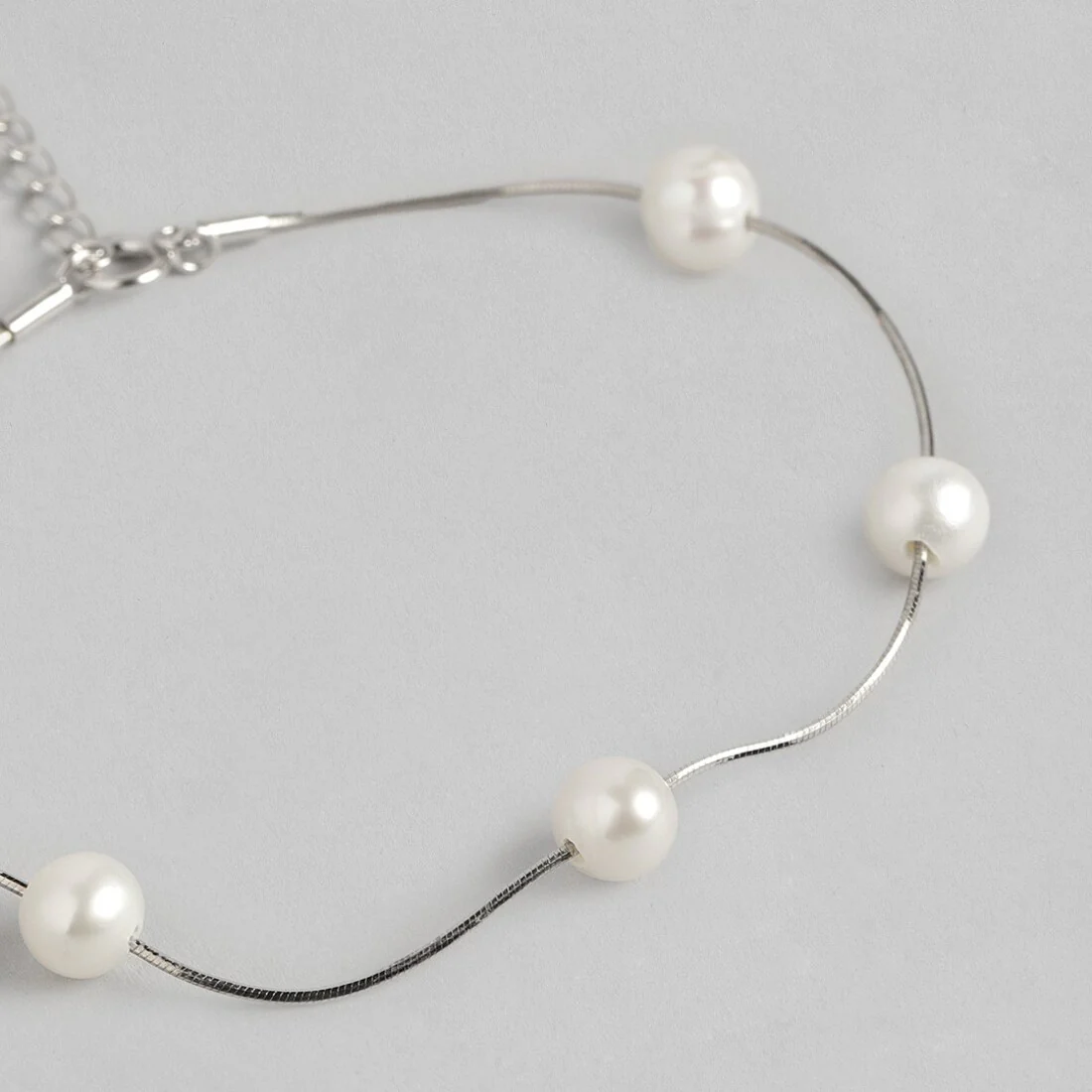 Divine Pearl 925 Silver Bracelet - Image 7