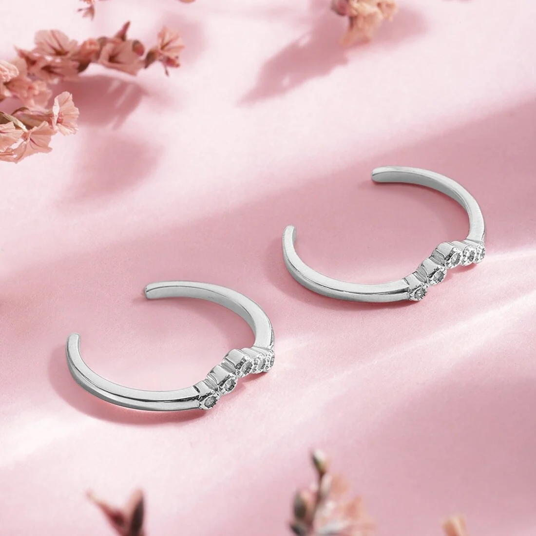 Dreamy Wishbone Silver Adjustable 925 Silver Toe Ring - Image 3