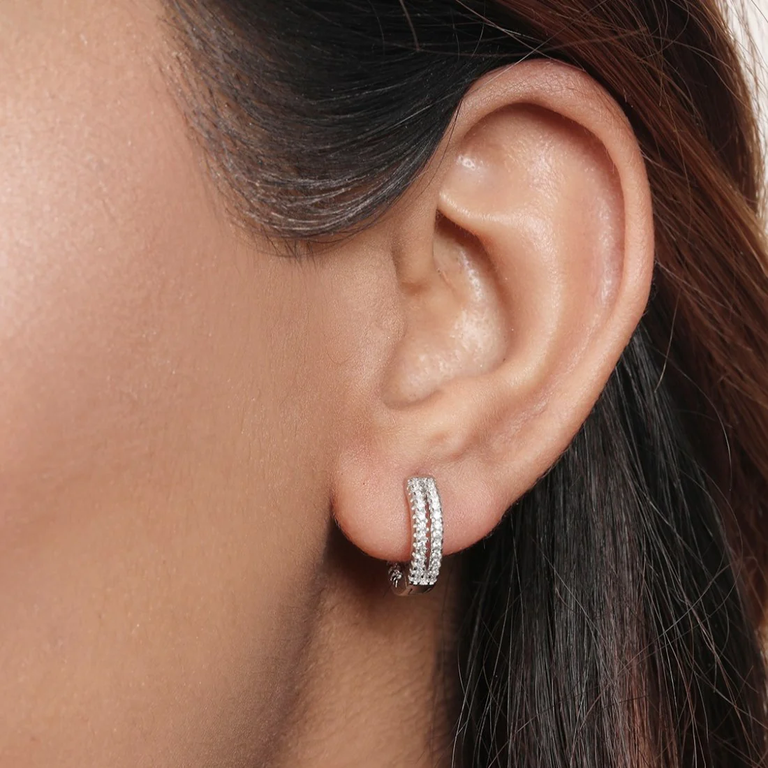 Dual Line Glamour Rhodium Plated 925 Sterling Silver Hoop Earrings - Image 2