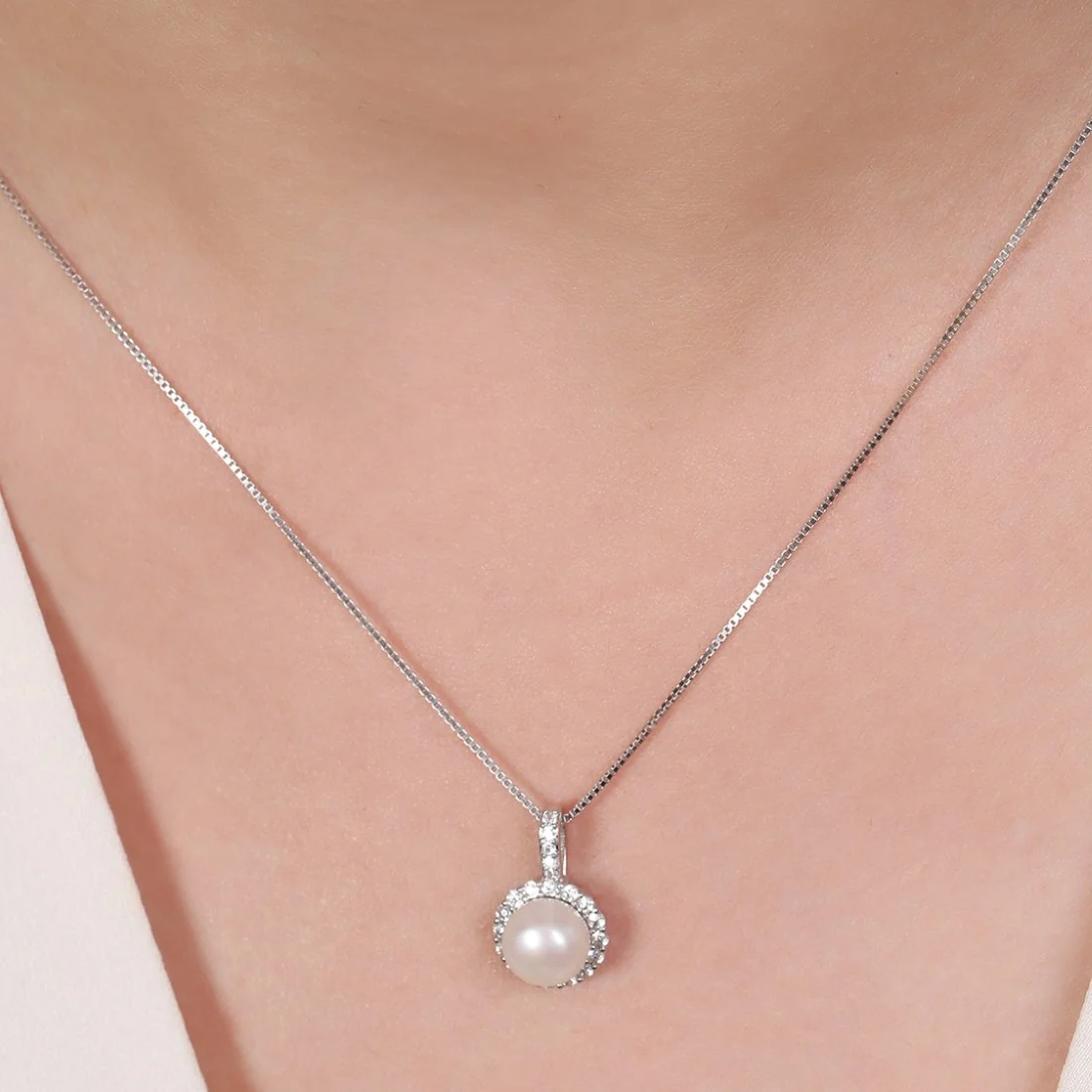 Elegant Circle Rhodium Plated 925 Sterling Silver Pendant - Image 2