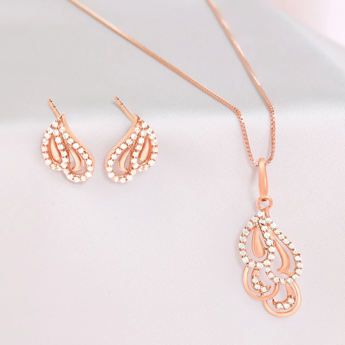 Enchanting Rose Gold Plated 925 Sterling Silver Jewelry Set