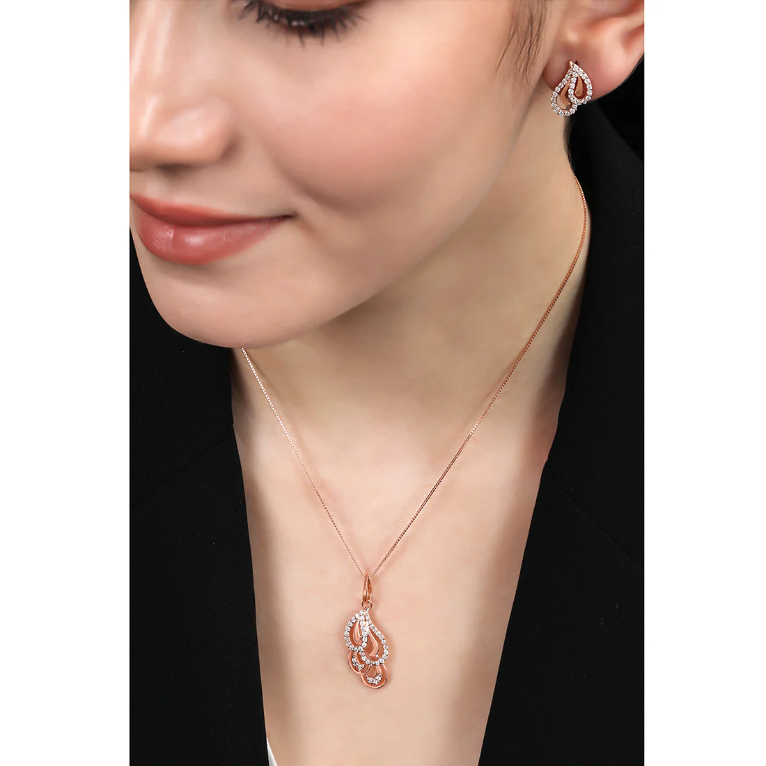 Enchanting Rose Gold Plated 925 Sterling Silver Jewelry Set - Image 2