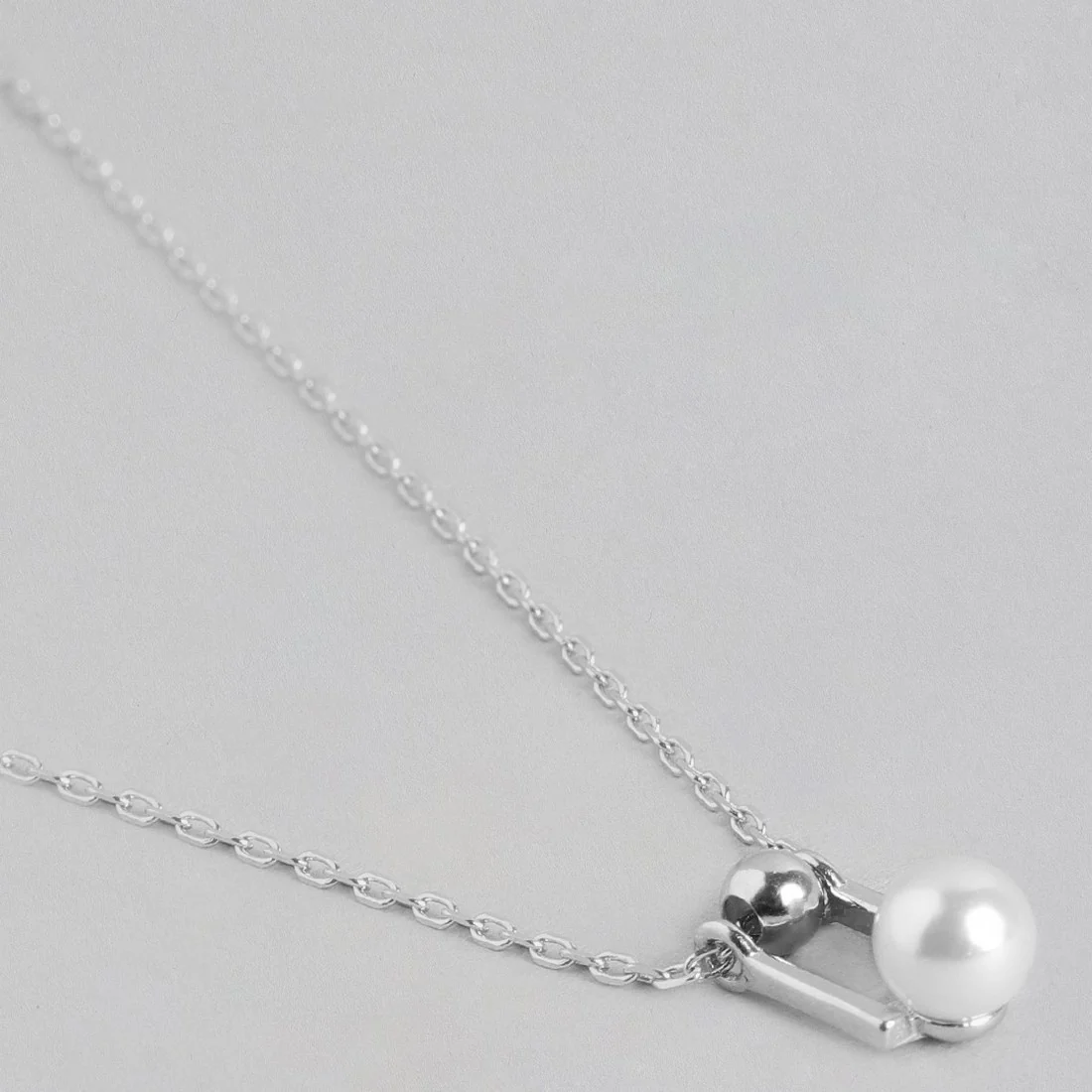 Freshwater Pearl Rhodium Plated 925 Sterling Silver Jewellery Set - Image 5