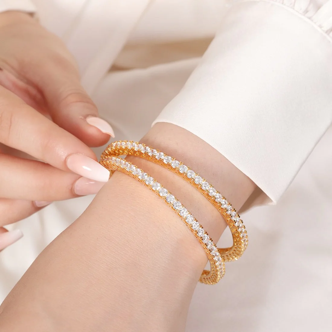 Gleaming Beauty Gold-Plated Bangle with White Cubic Zirconia - Image 5