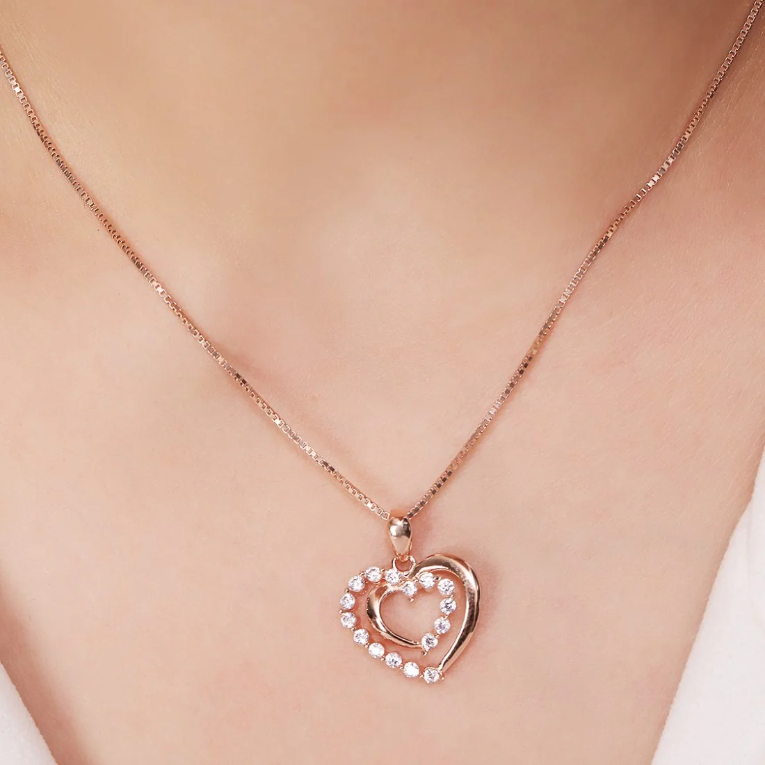 Heart's Radiance 925 Sterling Silver Rose Gold-Plated Pendant with Chain - Image 2