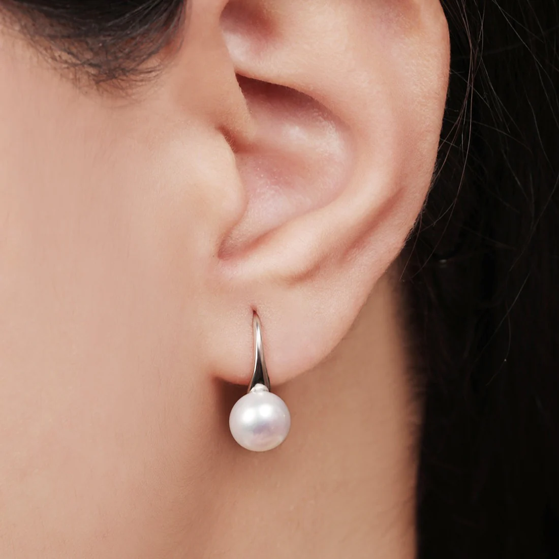 Pearl Elegance Cascade Rhodium-Plated 925 Sterling Silver Fish Hook Earrings