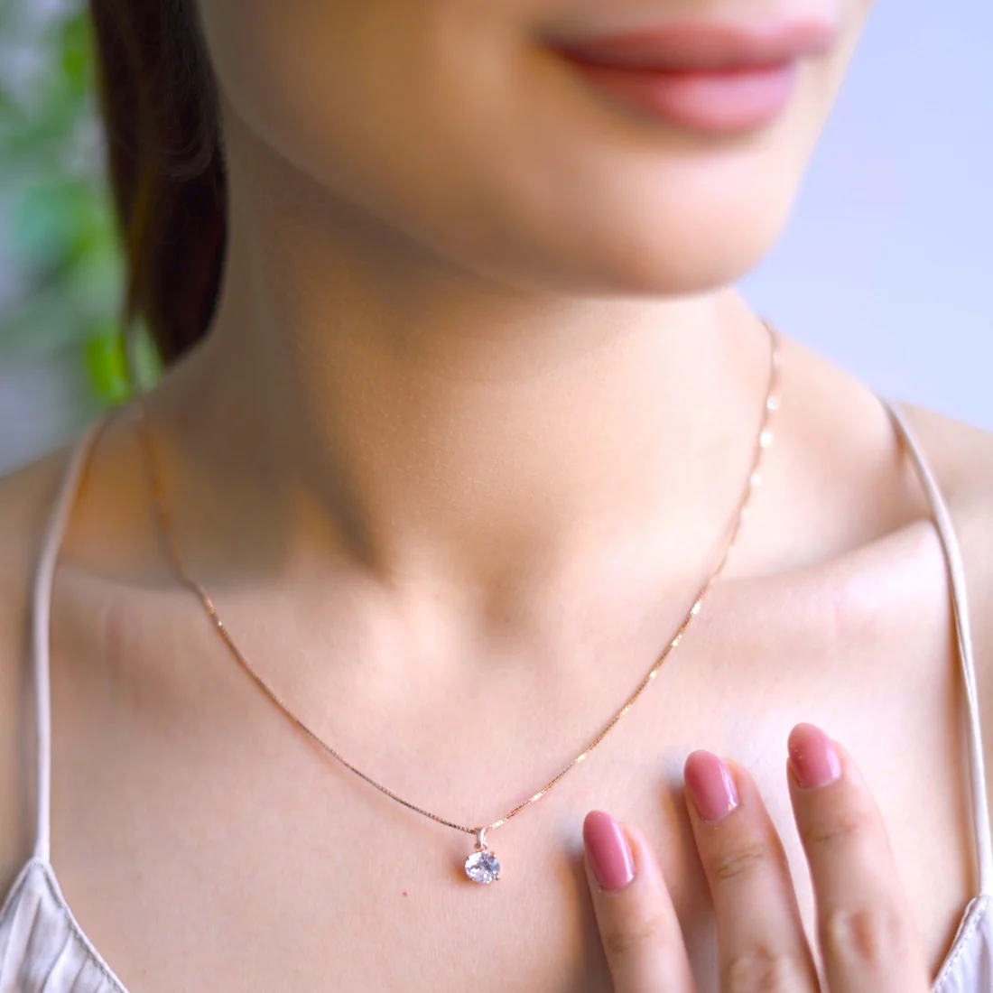 Radiant Sparkle - Solitaire 925 Silver Necklace in Rose Gold - Image 3