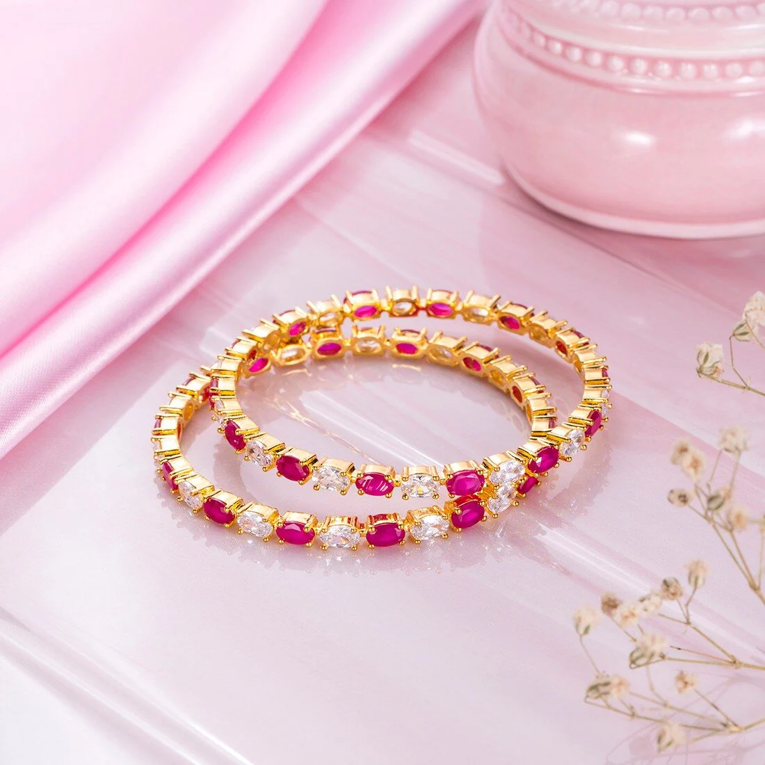 Radiant Elegance Gold-Plated Bangle in 925 Sterling Silver - Image 3