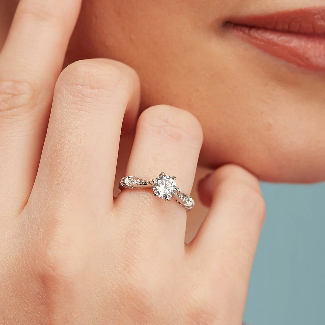Radiant Rhodium Delight Solitaire-Adorned 925 Sterling Silver Ring (Adjustable) - Image 4