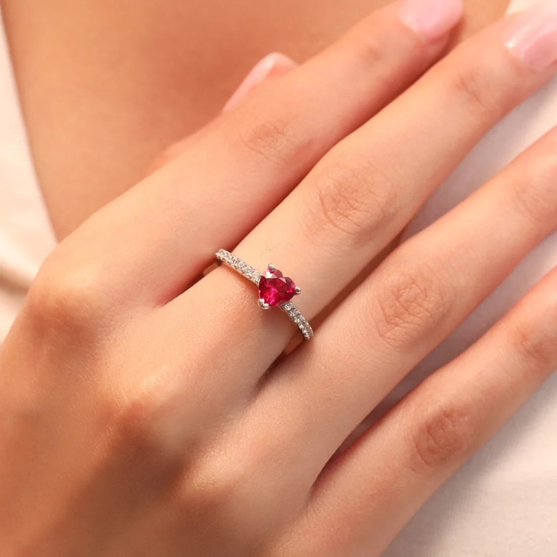Sculpted Devotion Rhodium-Plated 925 Sterling Silver Women's Ring (Adjustable) - Image 3