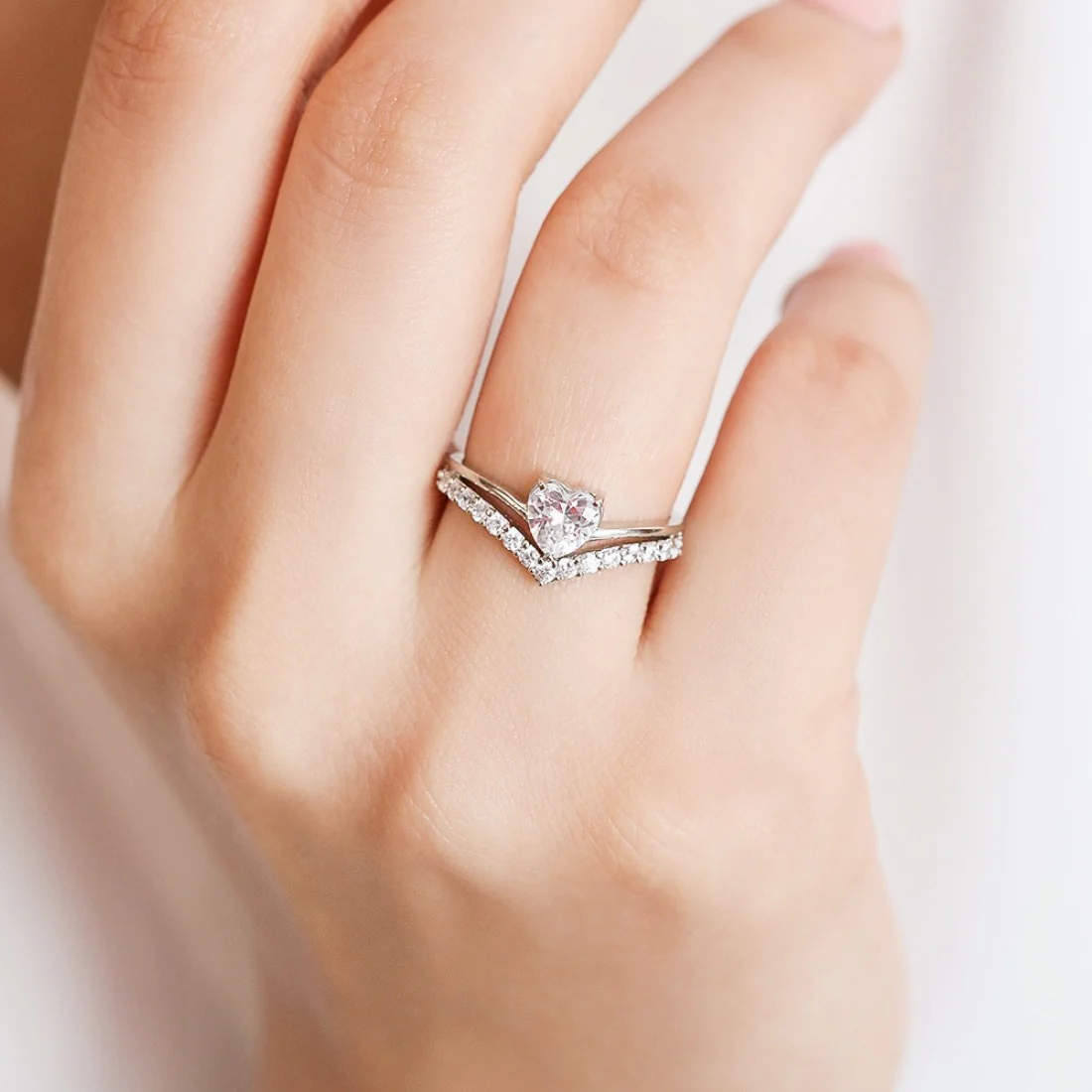 Shimmering Love Rhodium-Plated Heart CZ 925 Sterling Silver Ring (Adjustable)