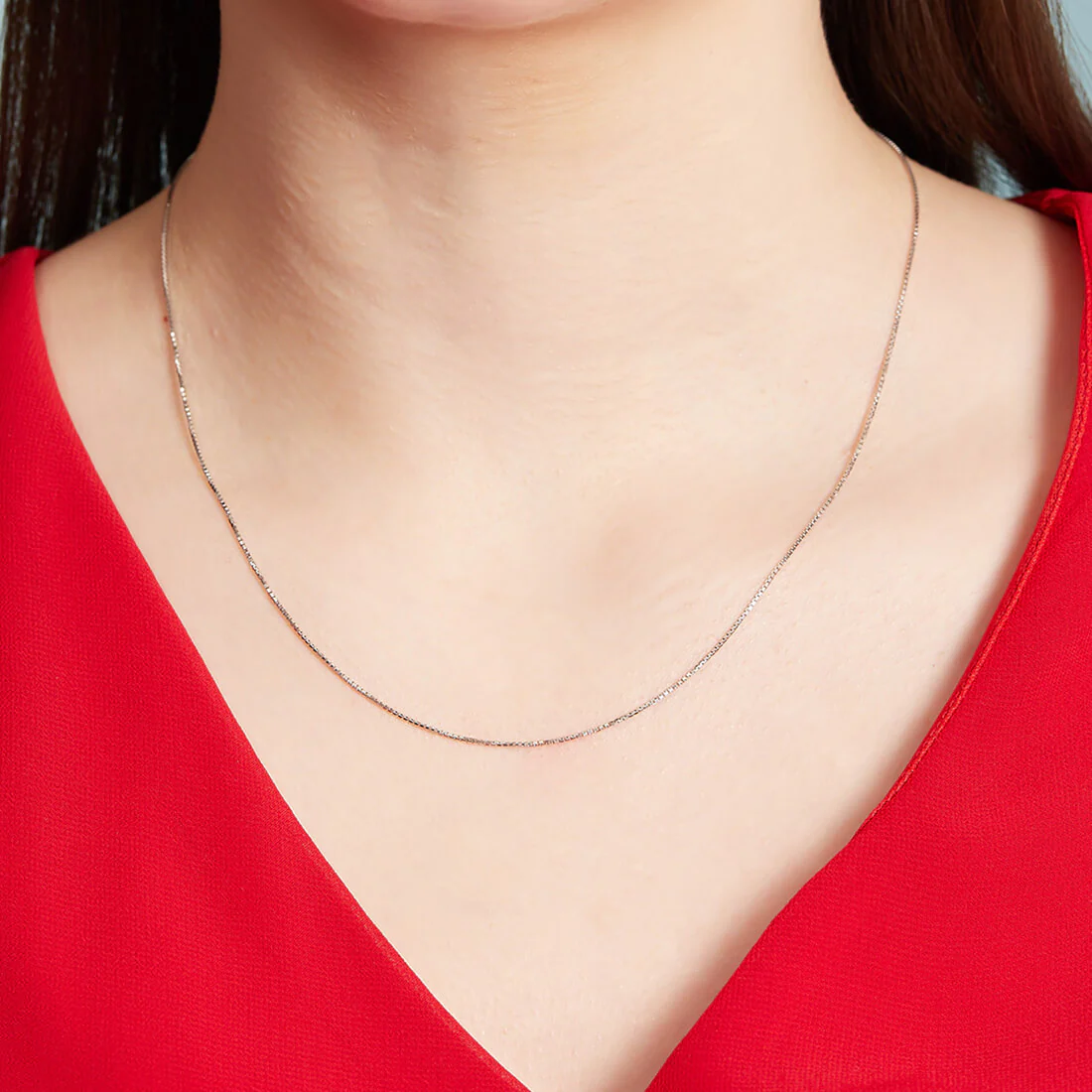 Minimal Muse Silver Box Chain - Image 4