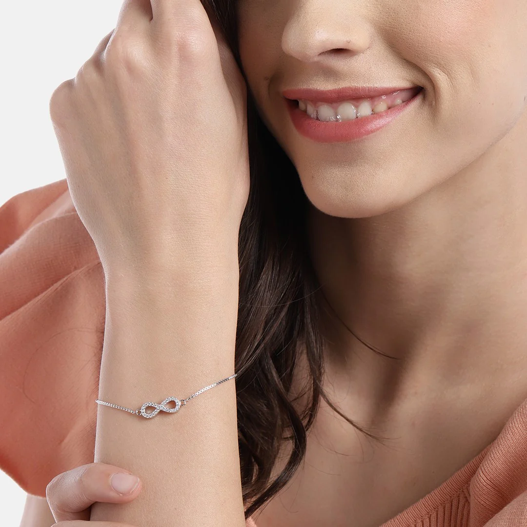 Silver Minimal Infinity 925 Silver Bracelet - Image 4