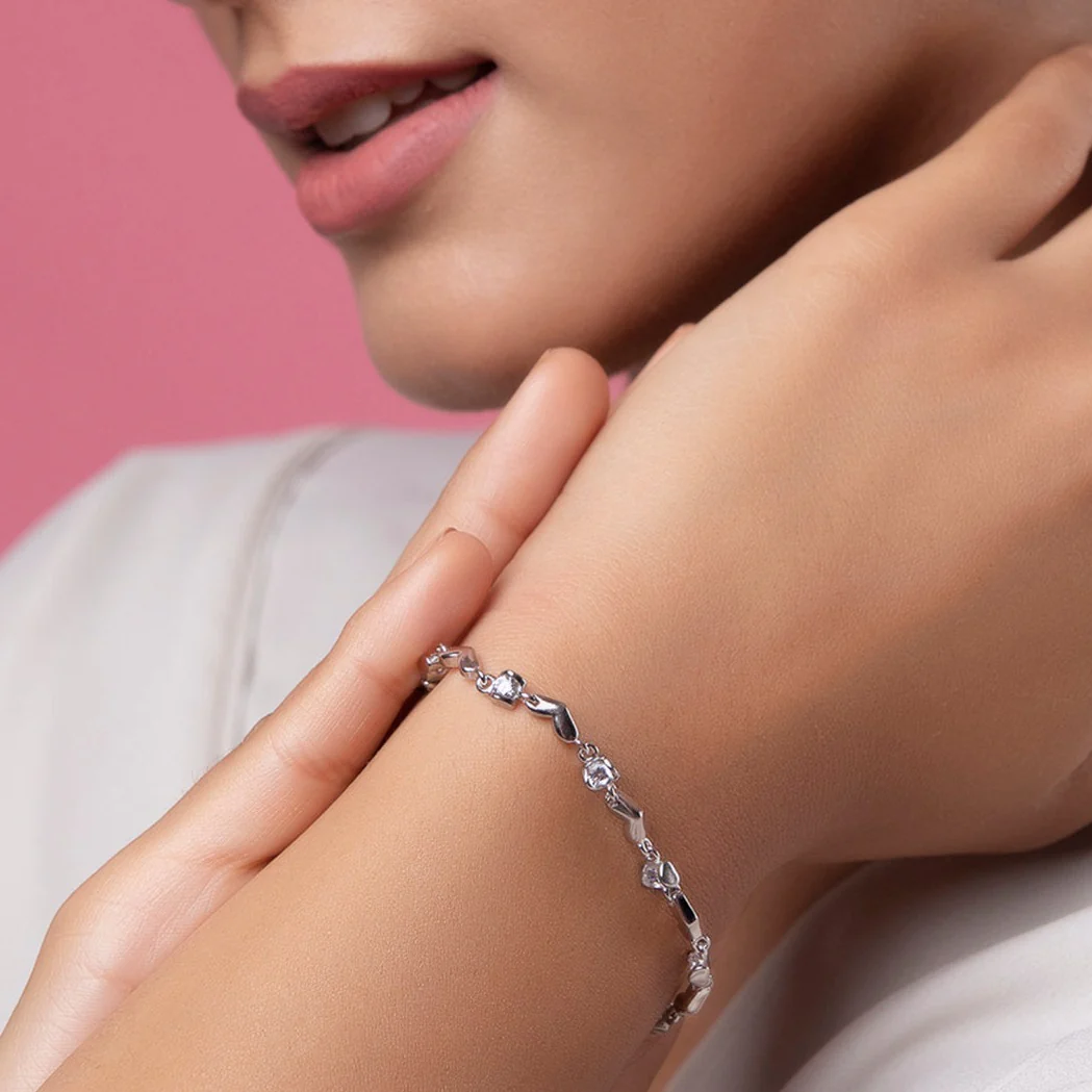 Heartful Solitaire 925 Sterling Silver Bracelet - Image 3