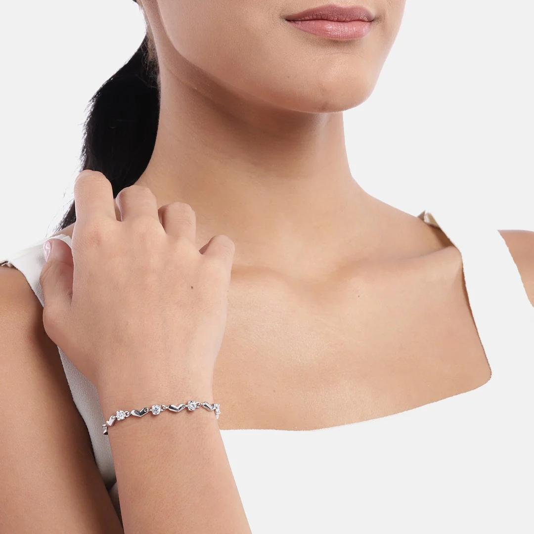 Heartful Solitaire 925 Sterling Silver Bracelet - Image 5