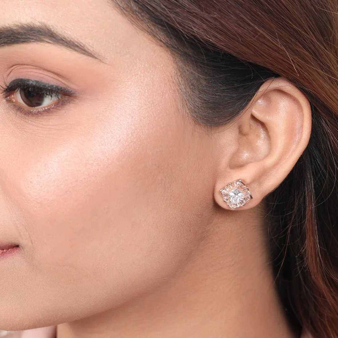 Squared Elegance 925 Sterling Silver Rose Gold-Plated Square Earring - Image 3