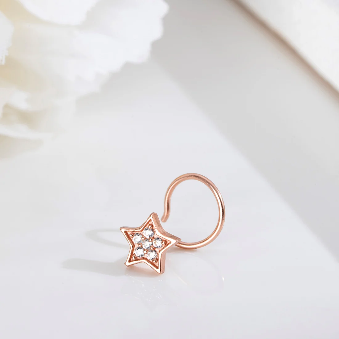 Starry Radiance Rose Gold-Plated Cubic Zirconia Star Nosepin
