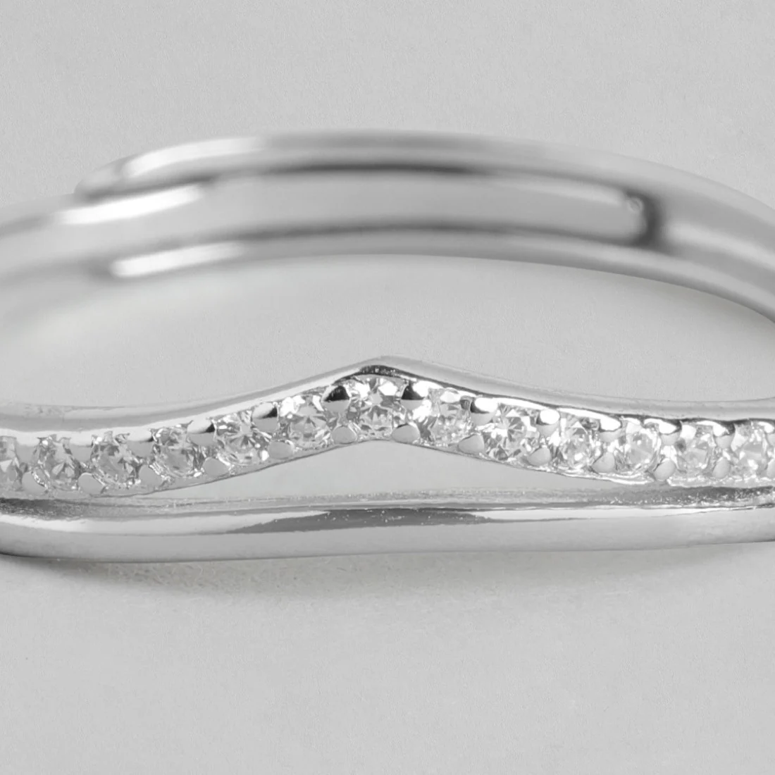 The Minimalist 925 Silver Ring (Adjustable) - Image 9