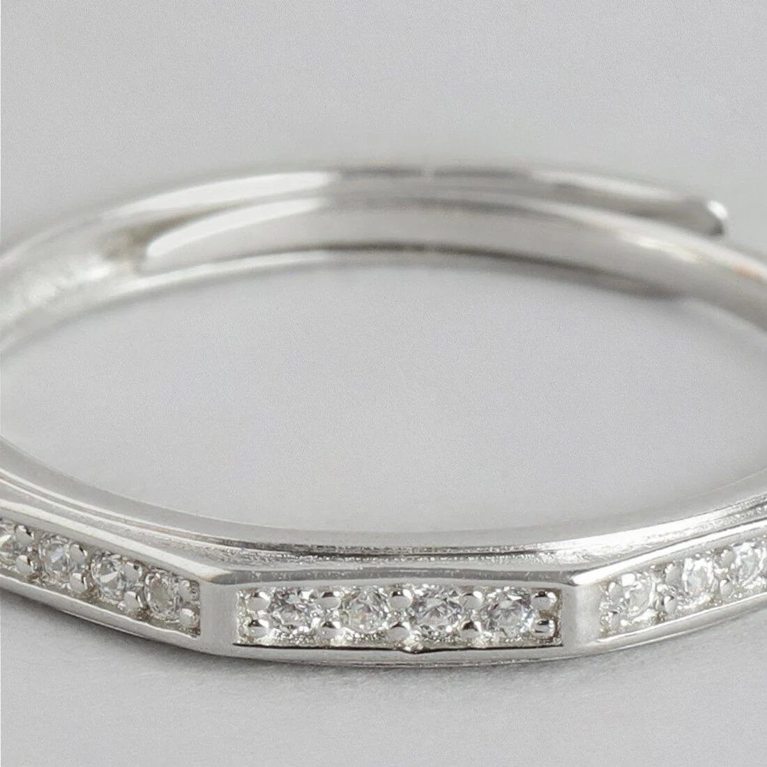 Timeless Beauty 925 Sterling Silver Rhodium-Plated Ring adorned with Cubic Zirconia (Adjustable) - Image 8