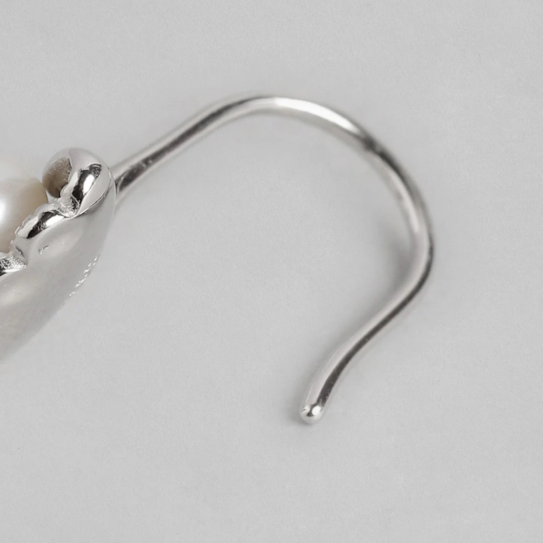 Glam Lady Shell And Pearl 925 Silver Earrings - Image 5