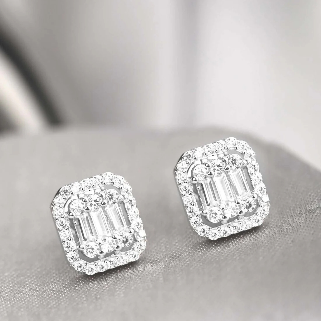 Shining Silver Baguette 925 Silver Earrings - Image 5