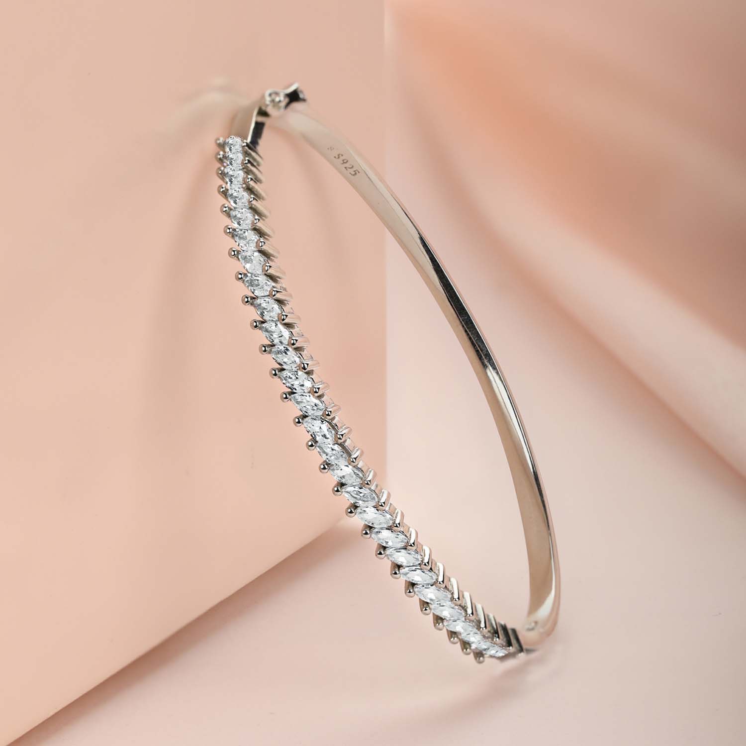 Cute Leafy 925 Silver Bracelet